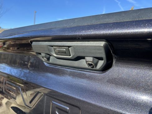 Certified 2022 Chevrolet Silverado 1500 LTZ image 29