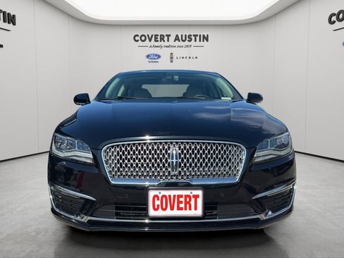 Used 2017 Lincoln MKZ Reserve w/ Luxury Package FWD image 8