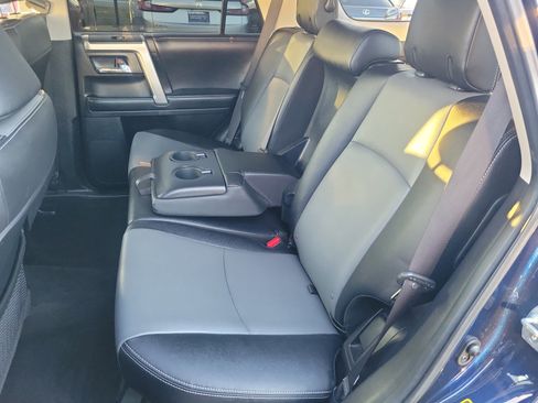 Certified 2019 Toyota 4Runner SR5 Premium image 10