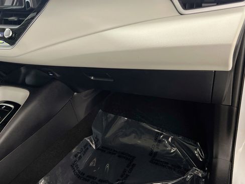 Used 2026 Toyota Corolla LE FWD image 35