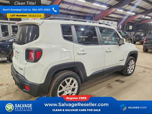 Used 2019 Jeep Renegade Latitude w/ Trailer Tow Group AWD/4WD image 4