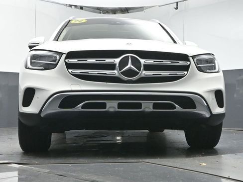 Used 2022 Mercedes-Benz GLC 300 w/ Premium Package Lite image 32