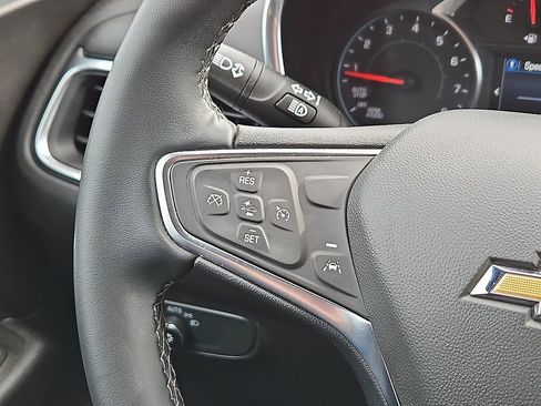 Used 2024 Chevrolet Equinox LT image 21