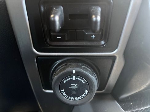 Used 2022 Ford F350 Platinum image 20