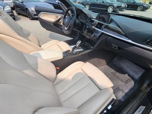 Used 2016 BMW 428i xDrive Convertible AWD/4WD image 16