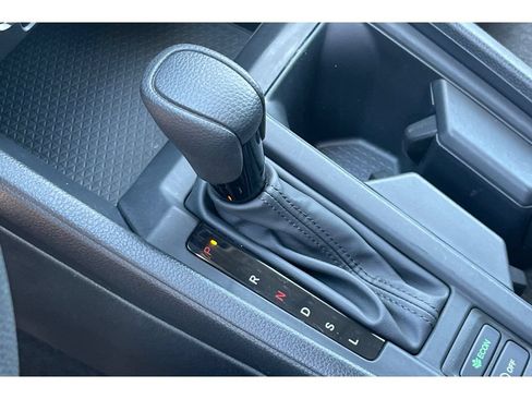 Certified 2023 Honda Accord EX image 31