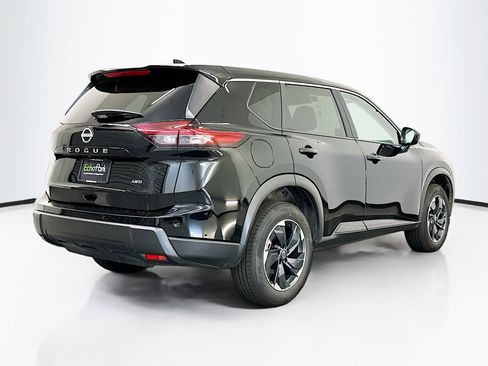 Used 2025 Nissan Rogue SV image 9
