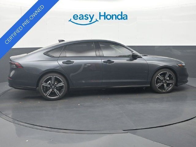 Used 2026 Honda Accord SE image 8