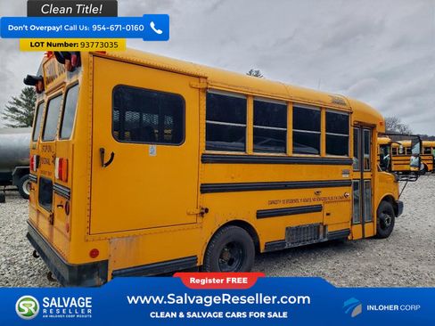 Used 2012 Chevrolet Express 3500 Extended w/ School Bus Package RWD image 5