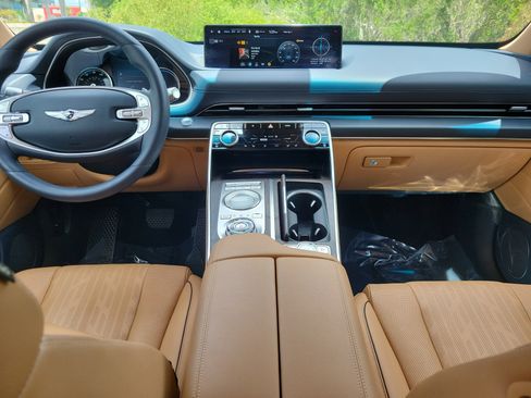 Used 2022 Genesis GV80 2.5T w/ Advanced Package 02 image 15