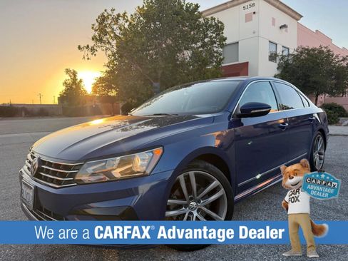 Used 2017 Volkswagen Passat 1.8T R-Line FWD image 11
