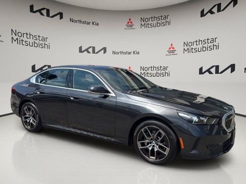Used 2026 BMW 530i xDrive AWD/4WD image 11