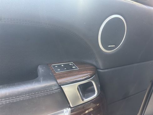 Used 2017 Land Rover Range Rover HSE AWD/4WD image 27