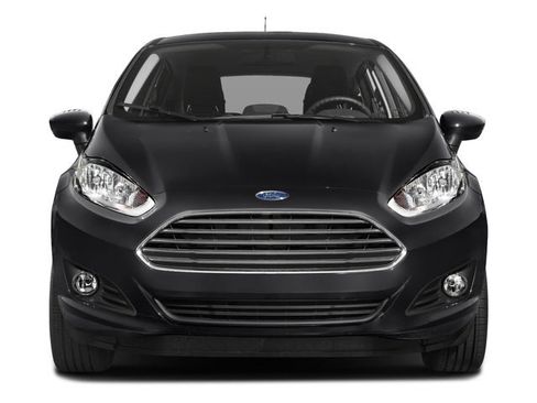 Used 2017 Ford Fiesta SE w/ Equipment Group 201A image 4