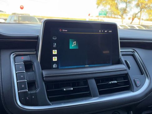 Used 2022 Chevrolet Tahoe LT w/ LT Signature Plus Package image 16