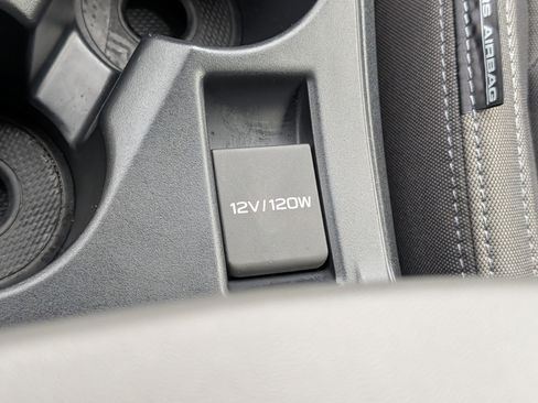 Used 2024 Subaru Impreza 2.0i image 31