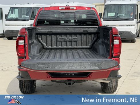 New 2026 GMC Canyon AT4 AWD/4WD image 5