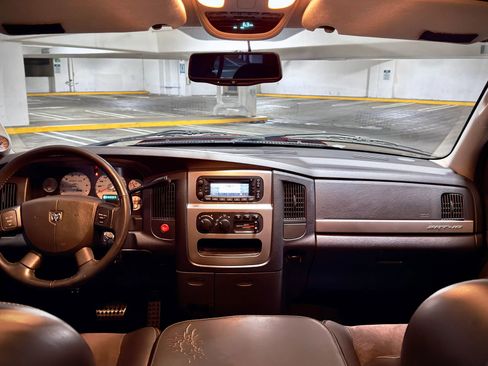 Used 2005 Dodge Ram 1500 Truck 2WD Quad Cab image 18