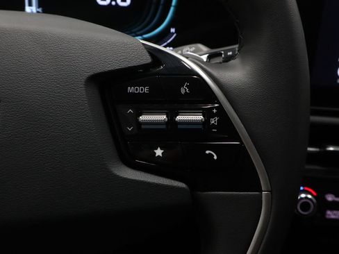Used 2025 Kia Niro EX FWD image 29