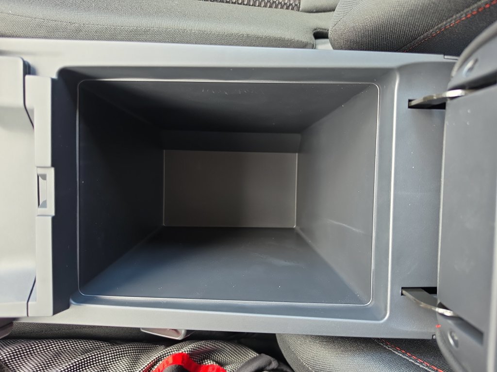 New 2027 Nissan Sentra SR w/ Floor Mat Package FWD image 21