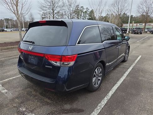Used 2015 Honda Odyssey Touring image 3