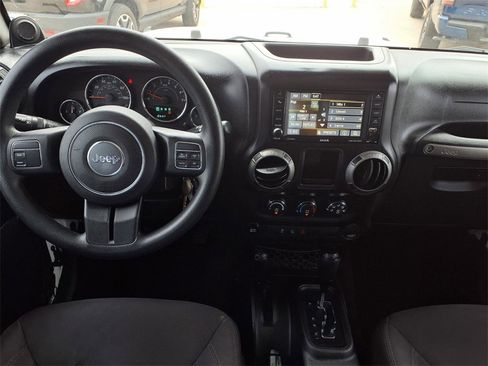 Used 2014 Jeep Wrangler Sport image 12