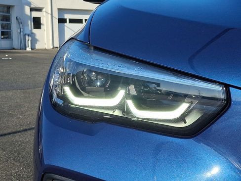 Used 2023 BMW X5 xDrive40i w/ Premium Package image 9