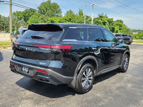 Certified 2025 INFINITI QX60 Pure w/ Cargo Package AWD/4WD image 4
