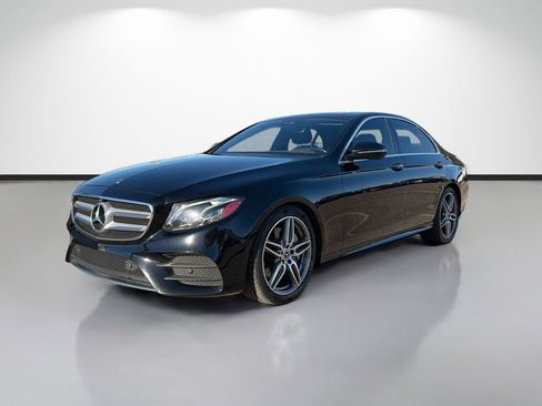 Used 2019 Mercedes-Benz E 300 image 7