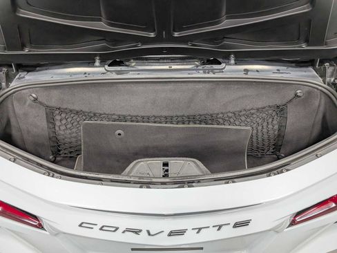 Used 2022 Chevrolet Corvette Stingray Premium Conv w/ Battery Protection Package image 39