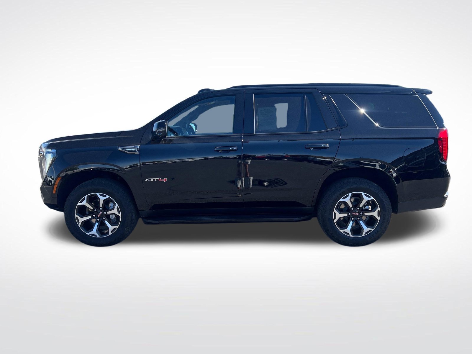 Used 2026 GMC Yukon AT4 w/ Premium Trailering Package AWD/4WD image 6