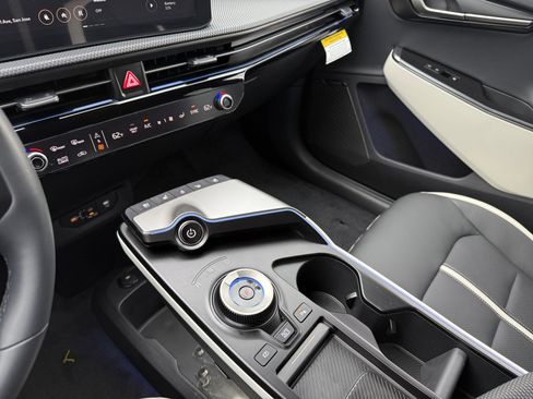 New 2025 Kia EV6 GT-Line image 13