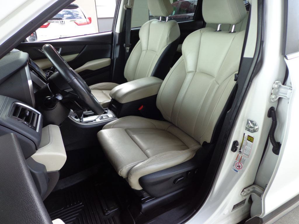 Used 2019 Subaru Ascent Limited AWD/4WD image 13