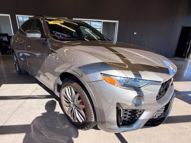 Used 2022 Maserati Levante Modena AWD/4WD image 7