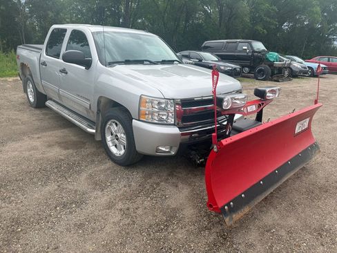 Used 2010 Chevrolet Silverado 1500 LT w/ Power Pack Plus AWD/4WD image 3