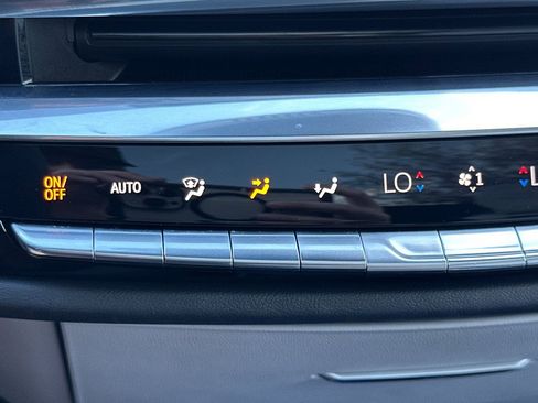 Certified 2024 Cadillac Lyriq Luxury AWD/4WD image 29