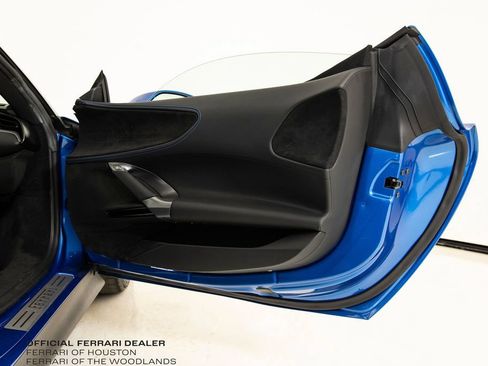 Used 2023 Ferrari SF90 Spider AWD/4WD image 23