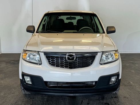 Used 2010 MAZDA Tribute i Sport AWD/4WD image 2