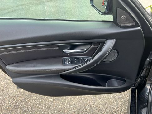 Used 2017 BMW M3 image 23