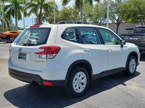 Used 2020 Subaru Forester w/ Alloy Wheel Package AWD/4WD image 3