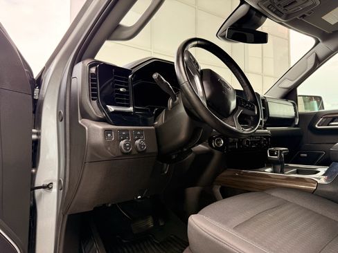 Used 2024 Chevrolet Silverado 1500 RST w/ Convenience Package II AWD/4WD image 14