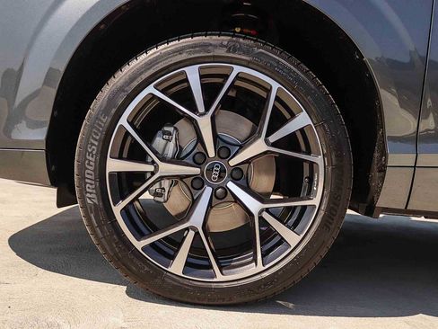 New 2026 Audi Q3 quattro 2.0T AWD/4WD image 14