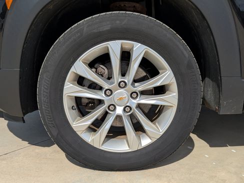 Used 2021 Chevrolet TrailBlazer LS AWD/4WD image 12