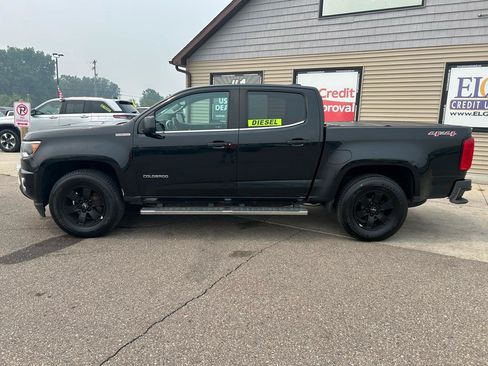 Used 2017 Chevrolet Colorado LT w/ LT Convenience Package AWD/4WD image 8