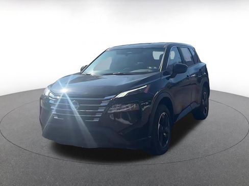 Used 2025 Nissan Rogue SV FWD image 7