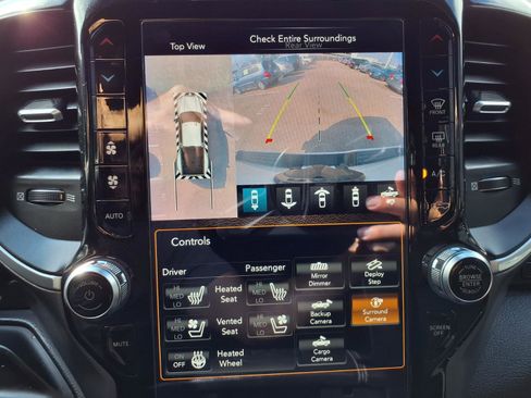 Used 2020 RAM 3500 Laramie image 6