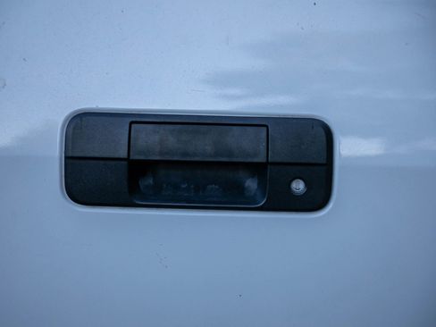 Used 2012 Toyota Tundra 2WD Double Cab image 17