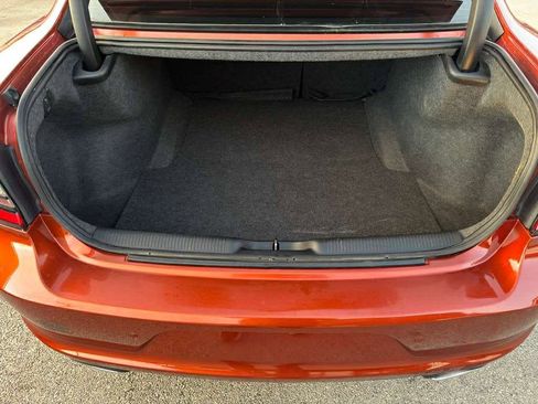 Used 2021 Dodge Charger SXT w/ Blacktop Package image 11