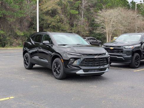 New 2026 Chevrolet Blazer LT w/ Convenience Package image 9
