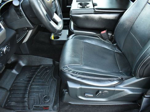 Used 2017 Ford F150 Lariat image 24